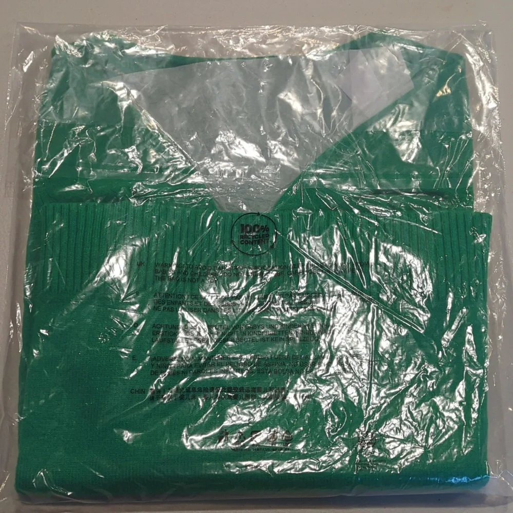 NWT Lilly Pulitzer Lola Boatneck Sweater - Picture 2 of 5